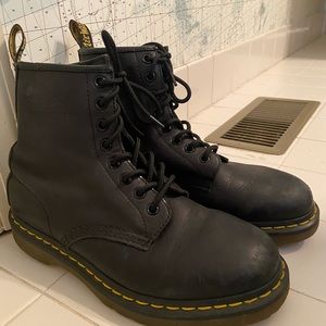 Dr. Martens used 1460 lace-up boots W size 7